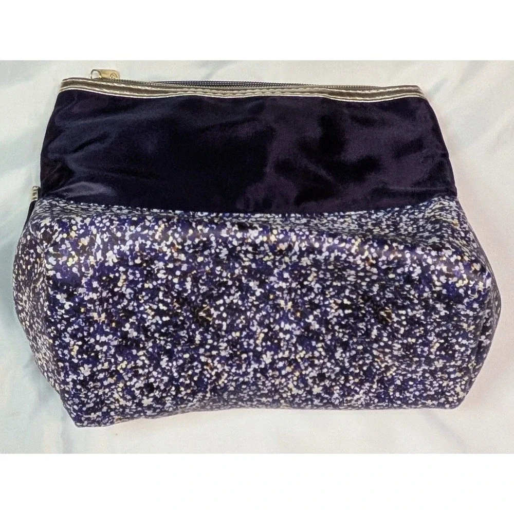 Adrienne Vittadini Cosmetic Bag Womens OS‎ Navy Blue Tri-fold Travel Case